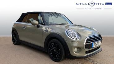 SPOTICAR Mini Convertible 1.5 Cooper Classic Steptronic Euro 6 (s/s) 2dr Used Car - Saloon Petrol Blue - Hatfield - 1200555933_1