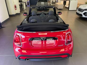 SPOTICAR Mini Convertible 1.5 Cooper Classic Steptronic Euro 6 (s/s) 2dr Used Car - Saloon Petrol Red - Abergavenny - 1200613527_5