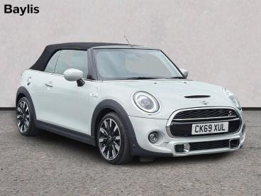 SPOTICAR Mini Convertible 2.0 Cooper S Exclusive Steptronic Euro 6 (s/s) 2dr Used Car - Saloon Petrol Silver - Cheltenham - 1200615501_1