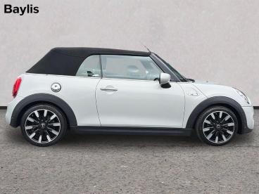 SPOTICAR Mini Convertible 2.0 Cooper S Exclusive Steptronic Euro 6 (s/s) 2dr Used Car - Saloon Petrol Silver - Cheltenham - 1200615501_5