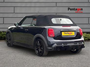 SPOTICAR Mini Convertible 1.5 Cooper Sport Steptronic Euro 6 (s/s) 2dr Used Car - Saloon Petrol Multicolour - Derby - 1200638517_2