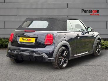 SPOTICAR Mini Convertible 1.5 Cooper Sport Steptronic Euro 6 (s/s) 2dr Used Car - Saloon Petrol Multicolour - Derby - 1200638517_4