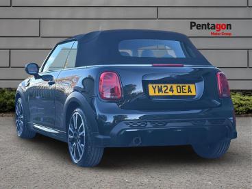 SPOTICAR Mini Convertible 1.5 Cooper Sport Steptronic Euro 6 (s/s) 2dr Used Car - Saloon Petrol Black - Scunthorpe - 1200642917_2