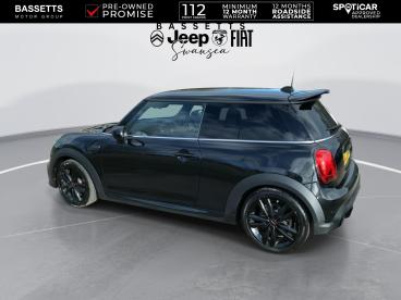 SPOTICAR Mini Mini Cooper 1.5c Sport Steptronic Euro 6 (s/s) 3dr Used Car - Saloon Petrol Black - Swansea - 1200574772_5