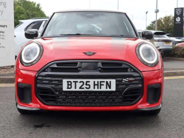 SPOTICAR Mini Mini Cooper 2.0s Sport Steptronic Euro 6 (s/s) 3dr Used Car - Saloon Petrol Red - Walsall - 1200637136_3
