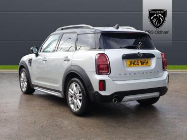 SPOTICAR Mini Countryman 1.5 Cooper Exclusive Steptronic Euro 6 (s/s) 5dr Used Car - Suv Petrol Silver - Oldham - 1200551007_3