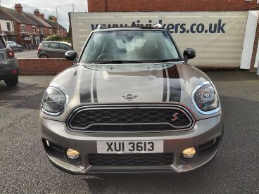 SPOTICAR Mini Countryman 2.0 Cooper S Classic Steptronic Euro 6 (s/s) 5dr Used Car - Suv Petrol Silver - Telford - 1200553135_4
