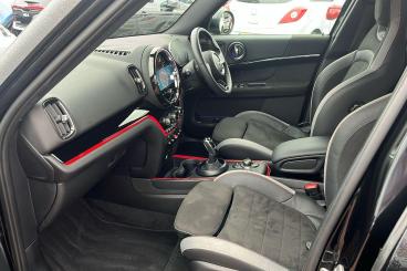 SPOTICAR Mini Countryman 1.5 Cooper Sport Steptronic Euro 6 (s/s) 5dr Used Car - Suv Petrol Black - Bromley - 1200557235_3