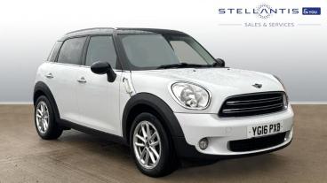 SPOTICAR Mini Countryman 1.6 Cooper Euro 6 (s/s) 5dr Used Car - Suv Petrol White - Liverpool - 1200576717_1