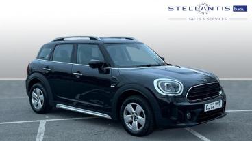 SPOTICAR Mini Countryman 1.5 Cooper Classic Steptronic Euro 6 (s/s) 5dr Used Car - Suv Petrol Black - Newport - 1200585206_1