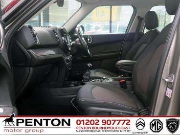 SPOTICAR Mini Countryman 1.5 Cooper Classic Euro 6 (s/s) 5dr Used Car - Suv Petrol Silver - Christchurch - 1200612806_3
