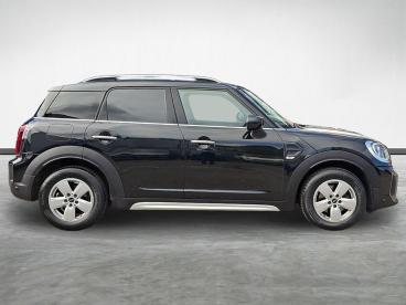 SPOTICAR Mini Countryman 1.5 Cooper Classic Steptronic Euro 6 (s/s) 5dr Used Car - Suv Petrol Black - Guisborough - 1200618395_2