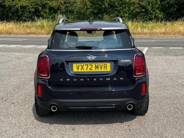 SPOTICAR Mini Countryman 2.0 Cooper S Exclusive Steptronic Euro 6 (s/s) 5dr Used Car - Suv Petrol Black - Kidlington - 1200619839_5