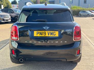 SPOTICAR Mini Countryman 1.5 Cooper Steptronic Euro 6 (s/s) 5dr Used Car - Suv Petrol Black - Kettering - 1200623258_4