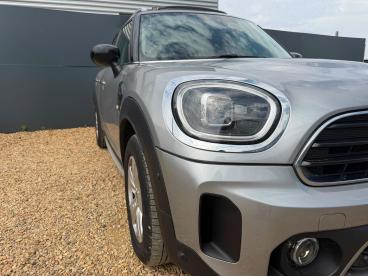 SPOTICAR Mini Countryman 1.5 Cooper Classic Steptronic Euro 6 (s/s) 5dr Used Car - Suv Petrol Silver - Kings Lynn - 1200624156_5