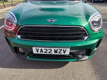 SPOTICAR Mini Countryman 1.5 Cooper Exclusive Steptronic Euro 6 (s/s) 5dr Used Car - Suv Petrol Green - Cheltenham - 1200639320_5
