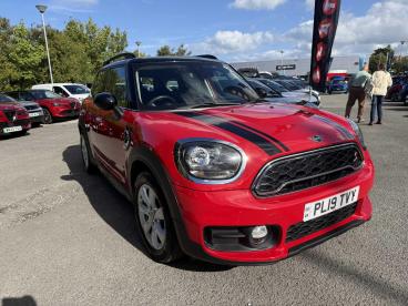 SPOTICAR Mini Countryman 2.0 Cooper S Classic Euro 6 (s/s) 5dr Used Car - Suv Petrol Red - Colwyn Bay - 1200640051_1