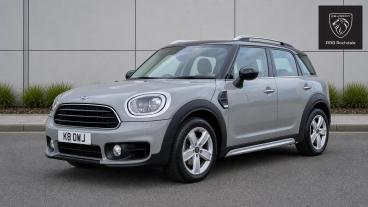 SPOTICAR Mini Countryman 1.5 Cooper Auto Euro 6 (s/s) 5dr Used Car - Suv Petrol Grey - Rochdale - 1200642502_3