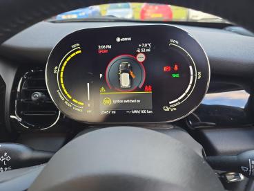 SPOTICAR Mini Hatch Electric Cooper Se 32.6kwh Level 2 Auto 3dr Used Car - Saloon Electric Silver - Workington - 1200569019_2