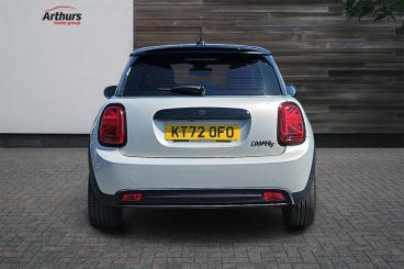 SPOTICAR Mini Hatch Electric Cooper Se 32.6kwh Level 2 Auto 3dr Used Car - Saloon Electric Grey - Newtown - 1200633293_4