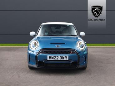 SPOTICAR Mini Hatch 2.0 Cooper S Exclusive Steptronic Euro 6 (s/s) 5dr Used Car - Saloon Petrol Blue - Rochdale - 1200534565_2