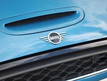 SPOTICAR Mini Hatch 2.0 Cooper S Exclusive Steptronic Euro 6 (s/s) 5dr Used Car - Saloon Petrol Blue - Rochdale - 1200534565_5