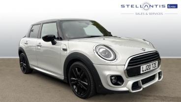 SPOTICAR Mini Hatch 1.5 Cooper Sport Euro 6 (s/s) 5dr Used Car - Saloon Petrol Silver - Leicester - 1200539118_1