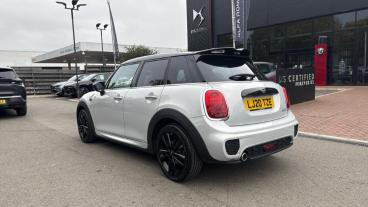 SPOTICAR Mini Hatch 1.5 Cooper Sport Euro 6 (s/s) 5dr Used Car - Saloon Petrol Silver - Leicester - 1200539118_5