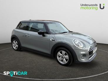 SPOTICAR Mini Hatch 1.5 Cooper Classic Steptronic Euro 6 (s/s) 3dr Used Car - Saloon Petrol Grey - Tiptree - 1200552478_1