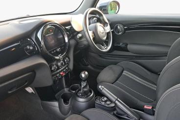 SPOTICAR Mini Hatch 1.5 Cooper Sport Euro 6 (s/s) 3dr Used Car - Saloon Petrol Red - Telford - 1200553583_2