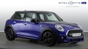 SPOTICAR Mini Hatch 1.5 Cooper Sport Euro 6 (s/s) 5dr Used Car - Saloon Petrol Blue - Coventry - 1200560962_1