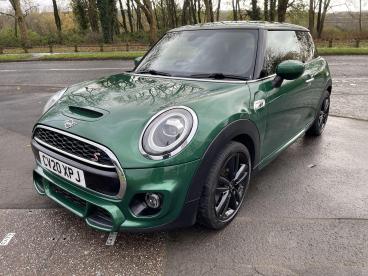 SPOTICAR Mini Hatch 2.0 Cooper S Sport Euro 6 (s/s) 3dr Used Car - Saloon Petrol Green - Swansea - 1200561512_3