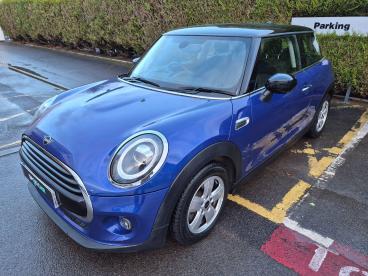 SPOTICAR Mini Hatch 1.5 Cooper Classic Euro 6 (s/s) 3dr Used Car - Saloon Petrol Blue - Salisbury - 500562002_3