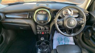 SPOTICAR Mini Hatch 2.0 Cooper S Euro 6 (s/s) 5dr Used Car - Saloon Petrol Blue - Crawley - 1200562098_4