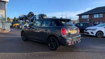SPOTICAR Mini Hatch 2.0 Cooper S Euro 6 (s/s) 5dr Used Car - Saloon Petrol Blue - Crawley - 1200562098_5