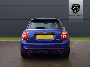 SPOTICAR Mini Hatch 2.0 Cooper S Classic Steptronic Euro 6 (s/s) 3dr Used Car - Saloon Petrol Blue - Rochdale - 1200562368_5
