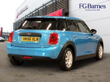 SPOTICAR Mini Hatch 1.2 One Euro 6 (s/s) 5dr Used Car - Saloon Petrol Blue - Guildford - 1200564868_3