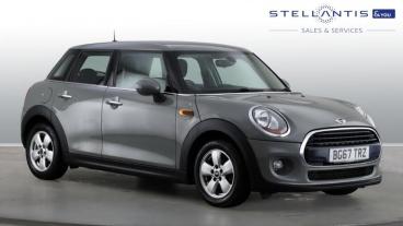 SPOTICAR Mini Hatch 1.5 Cooper Euro 6 (s/s) 5dr Used Car - Saloon Petrol Grey - Birmingham - 1200569466_1
