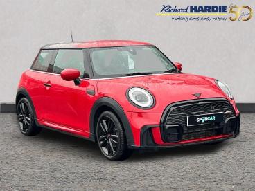SPOTICAR Mini Hatch 1.5 Cooper Sport Steptronic Euro 6 (s/s) 3dr Used Car - Saloon Petrol Red - Ashington - 1200577711_1