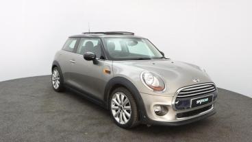 SPOTICAR Mini Hatch 1.5 Cooper Euro 6 (s/s) 3dr Used Car - Saloon Petrol Silver - Truro - 1200585324_1