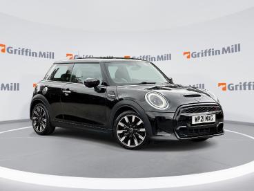 SPOTICAR Mini Hatch 2.0 Cooper S Exclusive Euro 6 (s/s) 3dr Used Car - Saloon Petrol Black - Pontypridd - 1200595685_1
