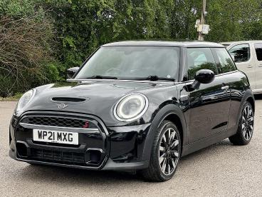 SPOTICAR Mini Hatch 2.0 Cooper S Exclusive Euro 6 (s/s) 3dr Used Car - Saloon Petrol Black - Pontypridd - 1200595685_3