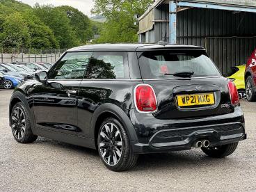 SPOTICAR Mini Hatch 2.0 Cooper S Exclusive Euro 6 (s/s) 3dr Used Car - Saloon Petrol Black - Pontypridd - 1200595685_5