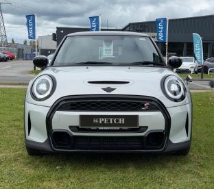 SPOTICAR Mini Hatch 2.0 Cooper S Exclusive Steptronic Euro 6 (s/s) 3dr Used Car - Saloon Petrol Silver - Darlington - 1200606039_2