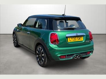 SPOTICAR Mini Hatch 2.0 Cooper S Exclusive Steptronic Euro 6 (s/s) 3dr Used Car - Saloon Petrol Green - Eastbourne - 1200613084_3