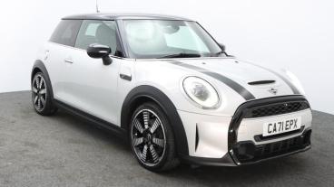 SPOTICAR Mini Hatch 2.0 Cooper S Exclusive Steptronic Euro 6 (s/s) 3dr Used Car - Saloon Petrol Silver - Truro - 1200618372_1