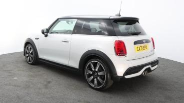 SPOTICAR Mini Hatch 2.0 Cooper S Exclusive Steptronic Euro 6 (s/s) 3dr Used Car - Saloon Petrol Silver - Truro - 1200618372_5