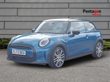 SPOTICAR Mini Hatch 1.5 Cooper Exclusive Steptronic Euro 6 (s/s) 3dr Used Car - Saloon Petrol Blue - Derby - 1200631842_3