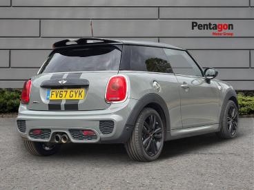 SPOTICAR Mini Hatch 2.0 Cooper S Works Auto Euro 6 (s/s) 3dr Used Car - Saloon Petrol Grey - Lincoln - 1200632295_4