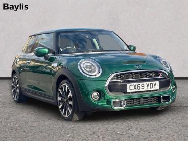 SPOTICAR Mini Hatch 2.0 Cooper S Exclusive Euro 6 (s/s) 3dr Used Car - Saloon Petrol Green - Stroud - 1200632898_1